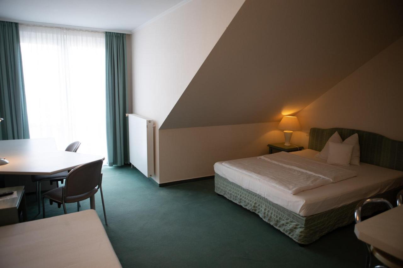 Pepb Schulungshotel Sarstedt Luaran gambar
